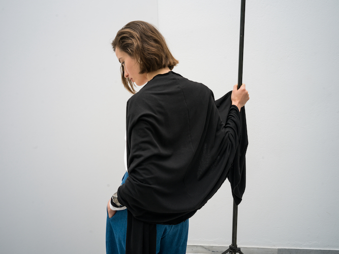 Snuggling Stole - Black