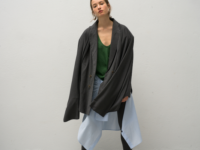 Snuggling Stole - Charcoal