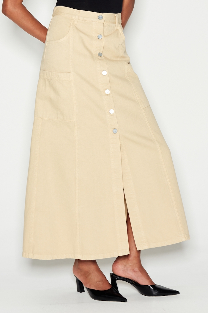 2425nr16040_2NR_CINEMA_DENIM_CREW_SKIRT_JACKET_TROUSERS_BEIGE_JEANS_FASHION_STYLE_NEVERENDING_MAXI_SLITS_GREEKDESIGNERS_STYLISH_