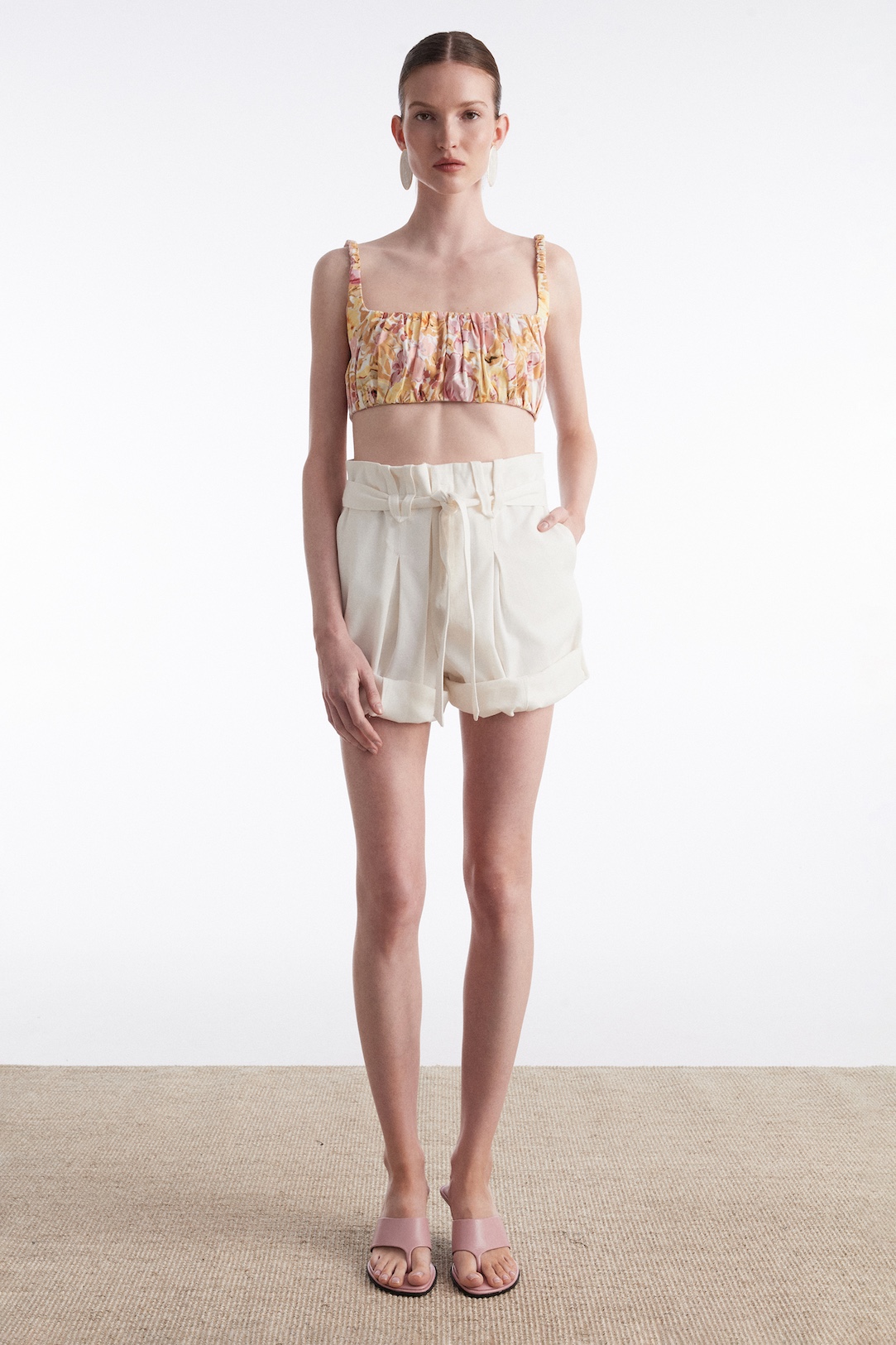 NADIA_RAPTI_SUMMER271326268 copy_nr_dolly_shorts_white_black_linen_bottoms_fashion_ootd_greekdesigners_nadia_rapti_